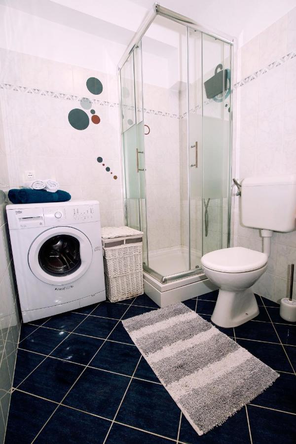 Apartment Mendula *